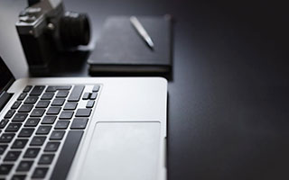 璧山狼队VS大足石刻队比赛尚未开赛，直播间聊天区已燃爆！